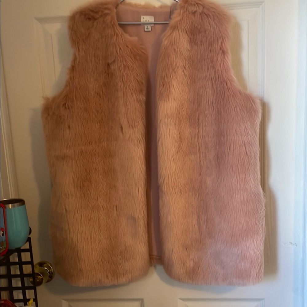 70’s style Dusty Rose faux fur vest. Side pockets. 2/$25
